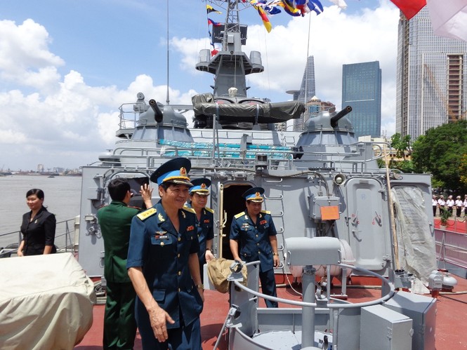 Ngắm hai tàu pháo tên lửa đầu tiên do Việt Nam đóng - ảnh 16