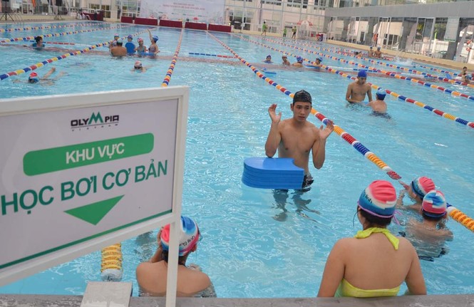Dạy bơi cho học sinh ở Thủ đô - ảnh 8