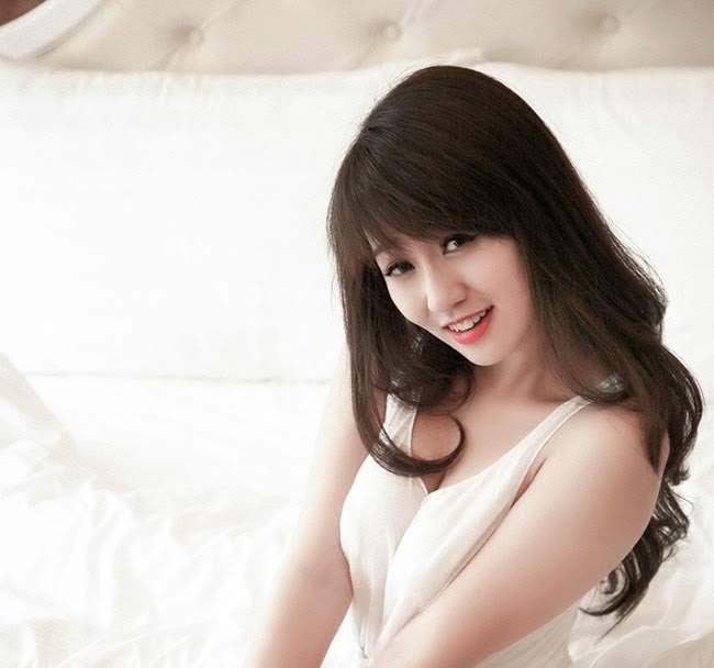 Chờ đợi tiếng dương cầm của thí sinh dự thi Hoa hậu - ảnh 1