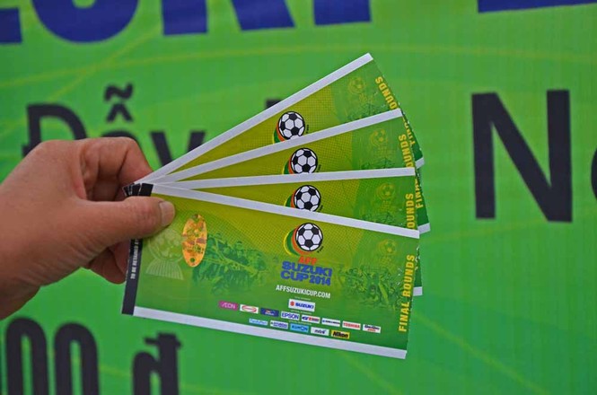 Sân Mỹ Đình vắng người mua vé AFF Cup 2014 - ảnh 5