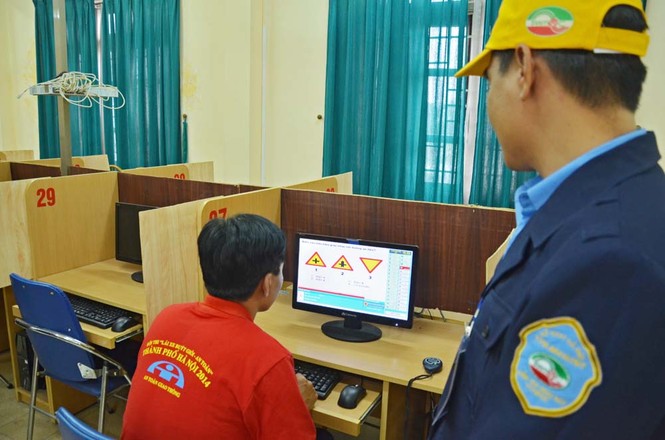 Tìm ra người lái xe buýt giỏi, an toàn nhất Thủ đô - ảnh 1