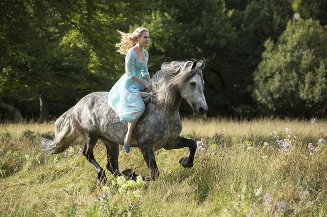 Điểm cộng và trừ từ trailer của ‘Cinderella’ - ảnh 2