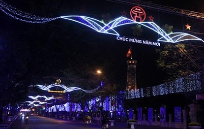 Tết Việt Online: Khắp nơi tưng bừng đón năm mới - ảnh 52