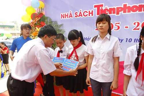 Nhà sách Tiền Phong Hải Phòng tròn 10 tuổi - ảnh 5