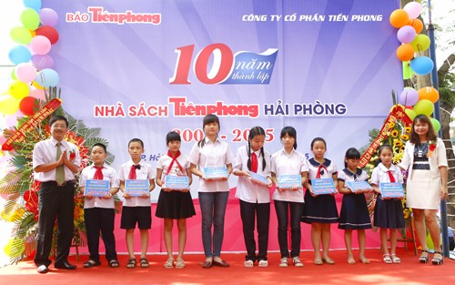 Nhà sách Tiền Phong Hải Phòng tròn 10 tuổi - ảnh 7