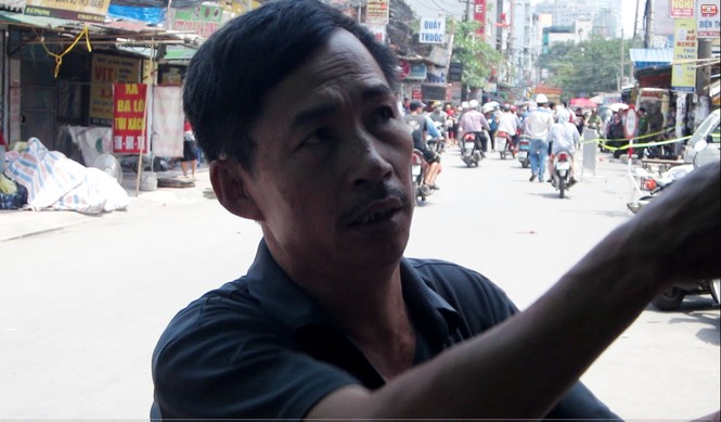 Giây phút phá cửa cứu cả gia đình trong biển lửa - ảnh 1