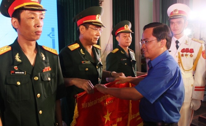 Thủ tướng biểu dương phong trào Tuổi trẻ sáng tạo trong Quân đội - ảnh 3