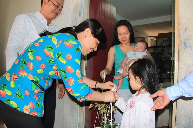 Thành đoàn TPHCM ra quân thực hiện Tháng thanh niên 2016 - ảnh 6