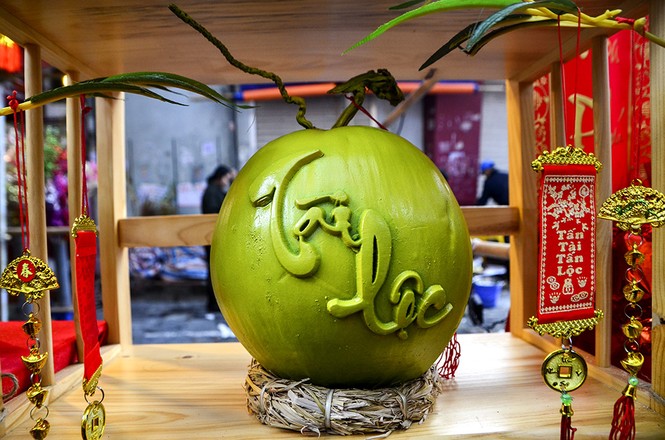 Gần 1 triệu đồng quả dừa hình gà dịp Tết - ảnh 8