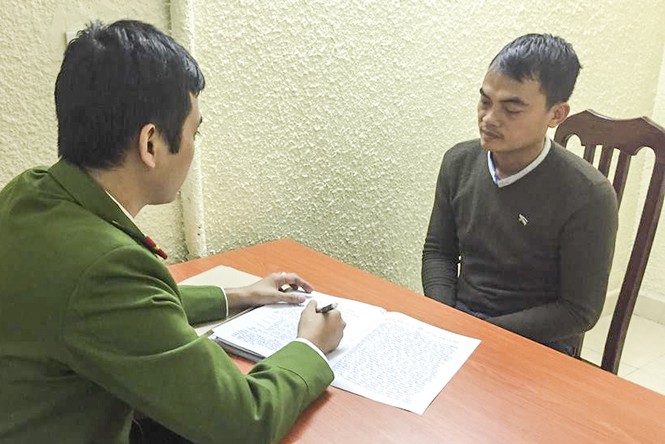 Nhóm trộm chuyên nghiệp sa lưới sau khi trộm điện thoại của nữ Đại sứ - ảnh 1