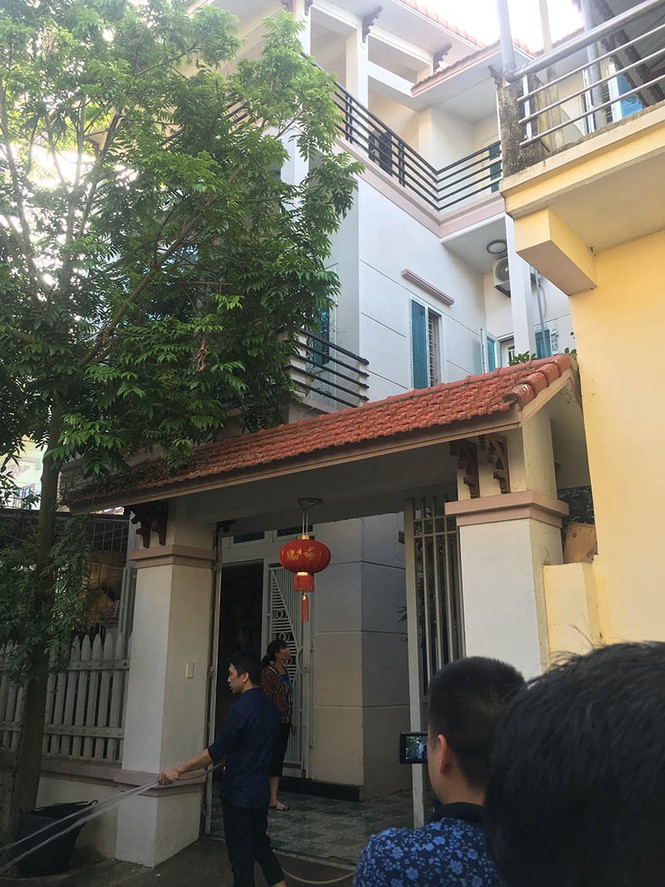Hiện trường vụ truy sát dã man tại Hà Nội - ảnh 10
