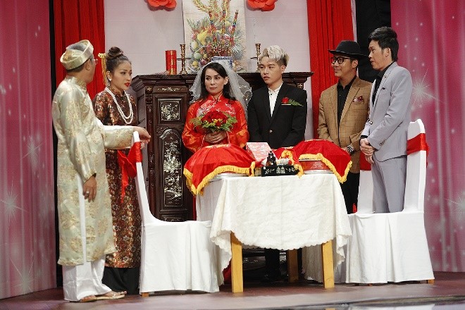 Mẹ danh hài Hoài Linh gọi Phi Nhung là 'con dâu' - ảnh 3