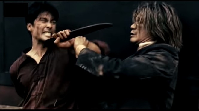 Cú đá của Johnny Trí Nguyễn trên phim khiến Florés hâm mộ và thách đấu - ảnh 8
