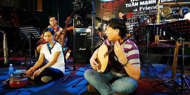 Nguyên Lê và Trần Mạnh Tuấn miệt mài cho 'Âm hưởng Đông Dương' - ảnh 3