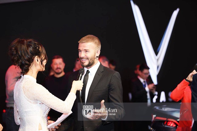 David Beckham điển trai phong trần ở tuổi 43 - ảnh 9