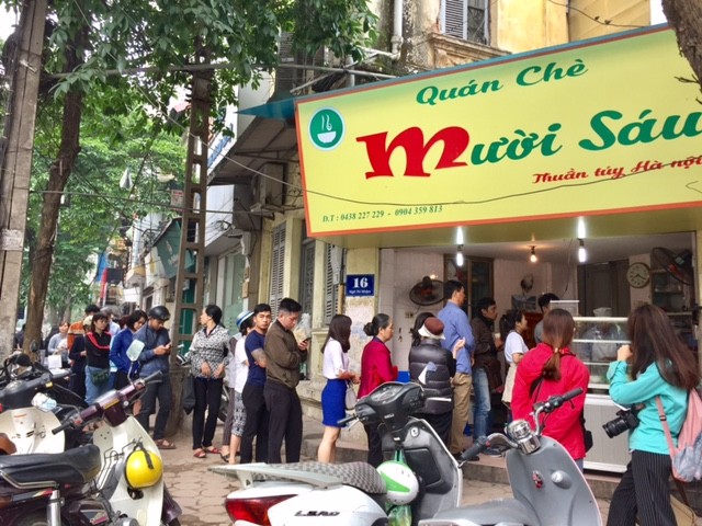 Đường phố Hà Nội ngập tràn không khí Tết Hàn thực - ảnh 1