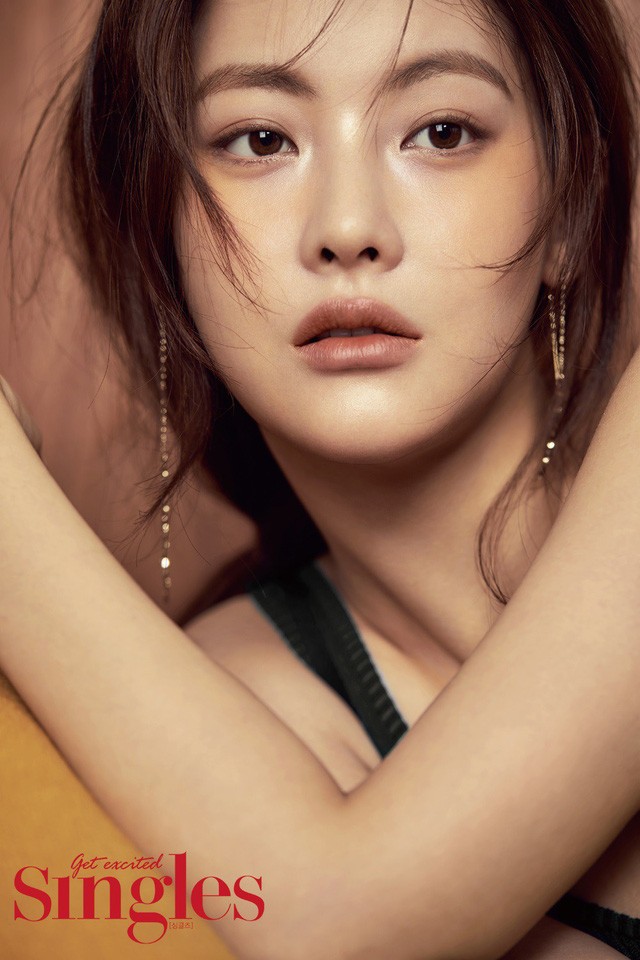 Mĩ nhân 'Hoa Du Kí' nóng bỏng cỡ nào khiến Kim Bum vội 'sở hữu' - ảnh 1