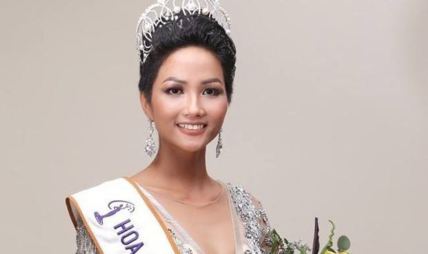 Từ mái tóc dài đến ngắn cũn, Hoa hậu H'Hen Niê để tóc nào xinh nhất? - ảnh 4