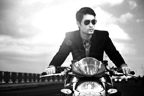 Fan tiếc nuối vẻ điển trai, lãng tử của Johnny Trí Nguyễn - ảnh 4