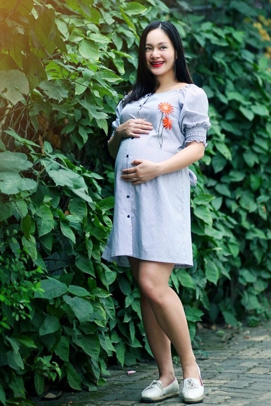 Lan Phương đẹp rạng rỡ, viên mãn ở cuối thai kỳ - ảnh 2