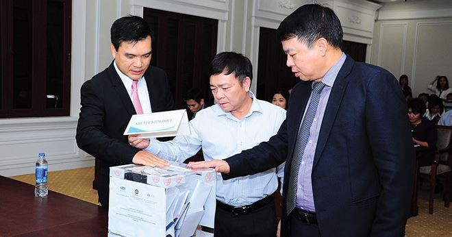 Khó bán vốn Nhà nước vì doanh nghiệp 'đấu đá' nội bộ - ảnh 1