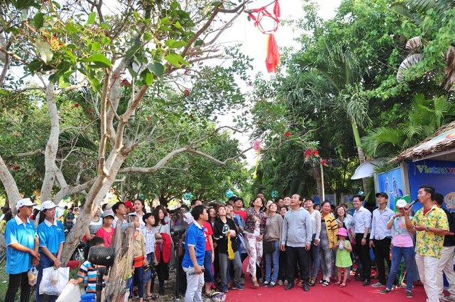 Đông nghẹt người tham quan hội bánh dân gian Nam bộ - ảnh 7
