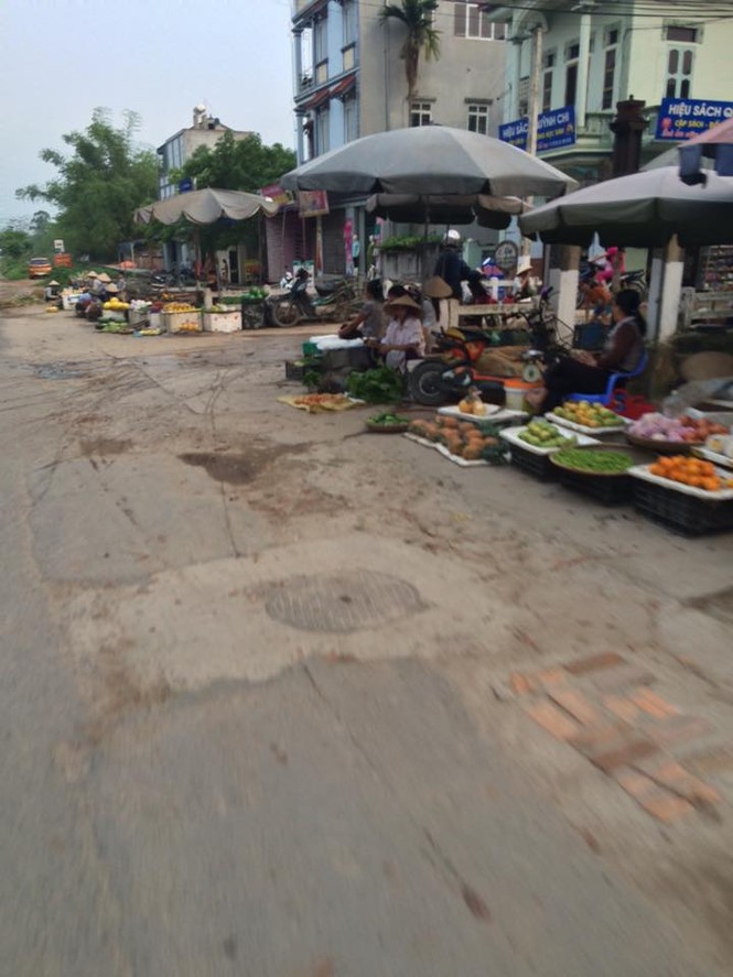 Dân Hà thành ‘săn’ hàng quê, chuộng chợ cóc - ảnh 4