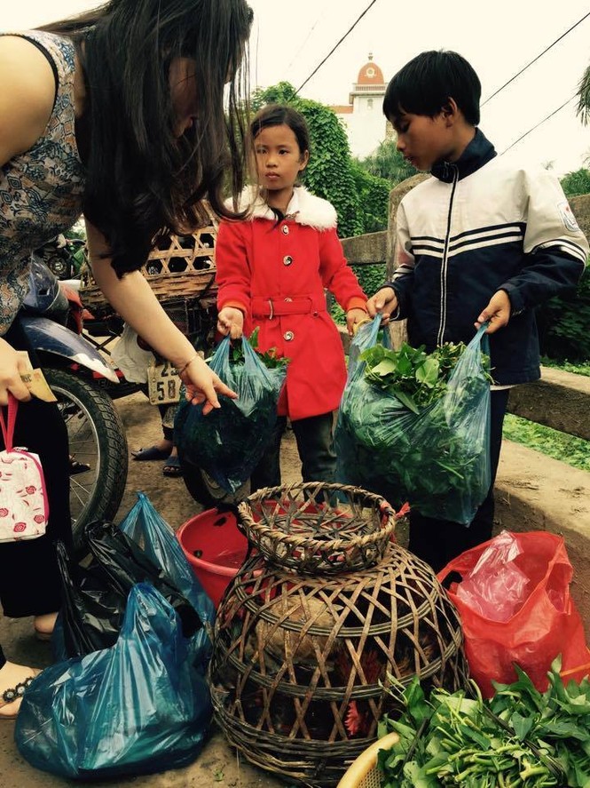 Dân Hà thành ‘săn’ hàng quê, chuộng chợ cóc - ảnh 2