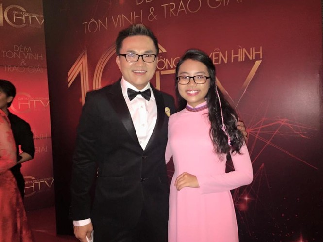 Dàn sao Việt lộng lẫy trên thảm đỏ HTV Awards - ảnh 4