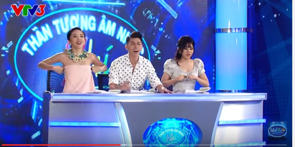 Những bộ cánh của sao Việt trên ghế nóng khiến khán giả phát ngượng - ảnh 1