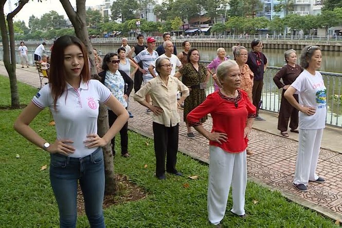 nguyễn vũ hoài trang - ảnh 1