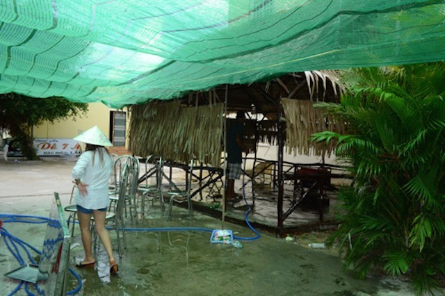 Thu nhiều súng, đạn ở nhà trung tá công an Campuchia bắn người - ảnh 2