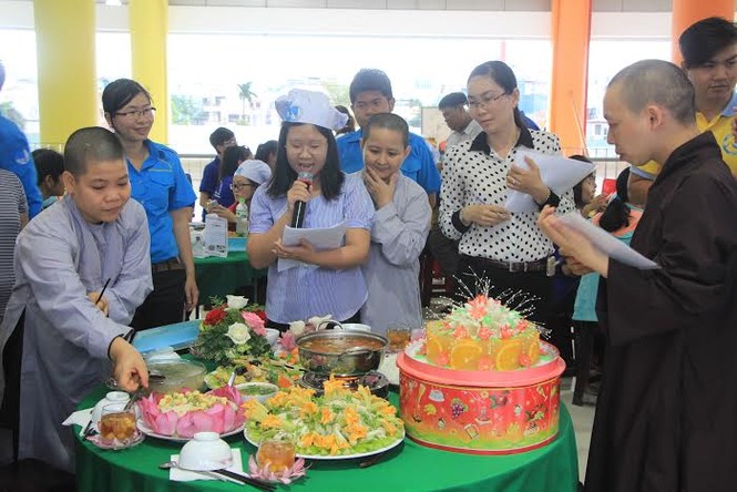 Hội viên, thanh niên thi làm món chay ngon - ảnh 1