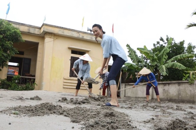 Phạm Thủy Tiên trở thành Người đẹp Nhân ái HHVN 2016 - ảnh 1