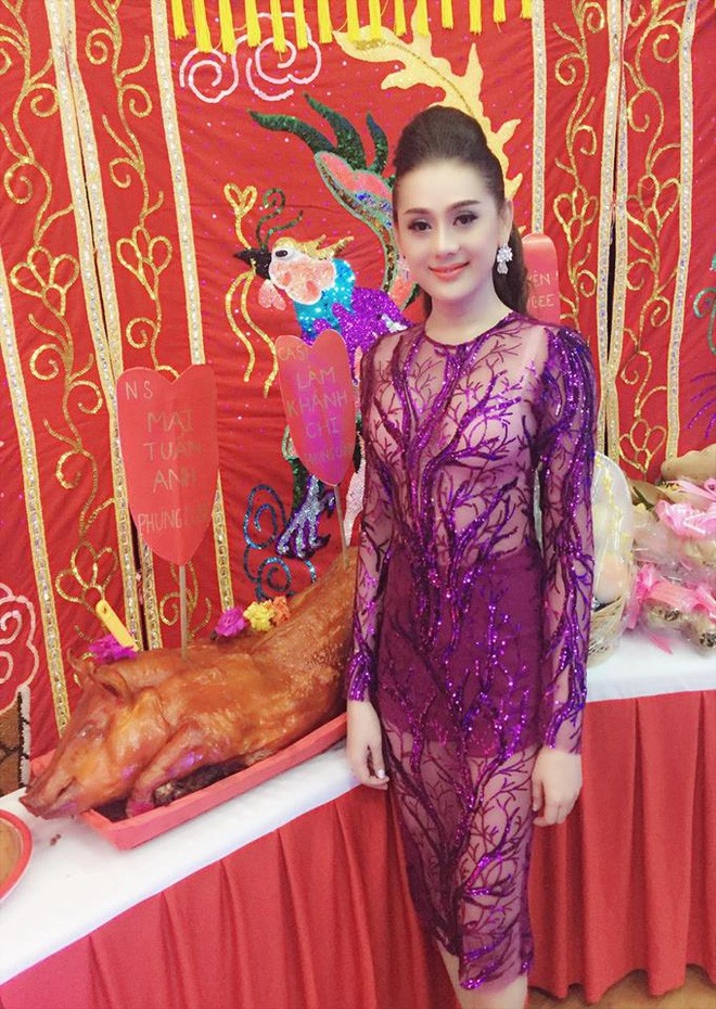 Trấn Thành, Lâm Chi Khanh ‘hứng đá’ vì trang phục - ảnh 4