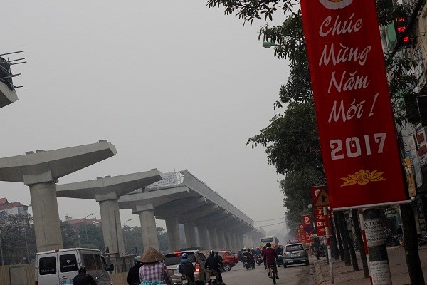 Đường phố Hà Nội vắng vẻ ngày đầu năm mới 2017 - ảnh 8