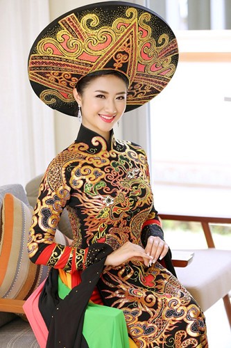 Ngắm Hoa hậu Thu Ngân trước ngày lên xe hoa - ảnh 1