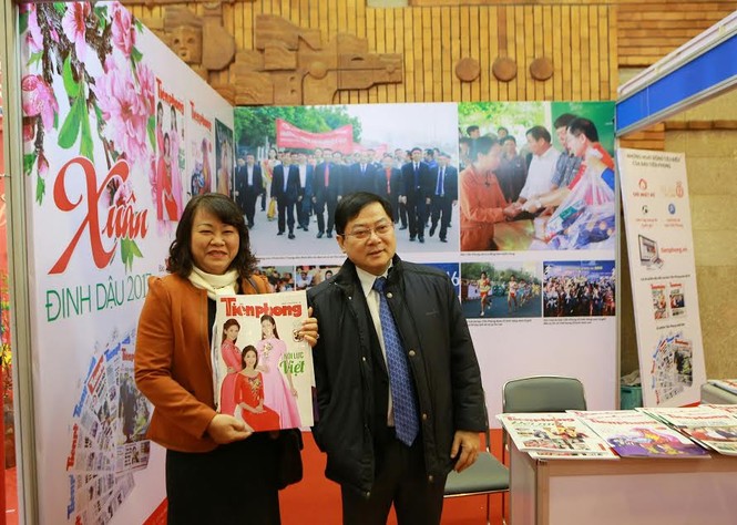 Tiền Phong tham gia Hội báo Xuân Hà Nội 2017 - ảnh 1