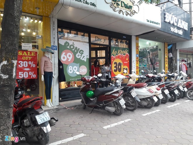 Hàng loạt shop thời trang đua giảm giá sốc dịp Tết - ảnh 2