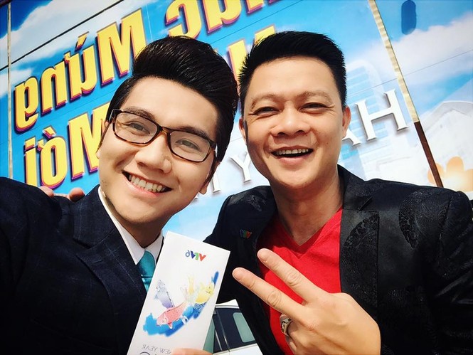 mc công tố bị điếc - ảnh 1