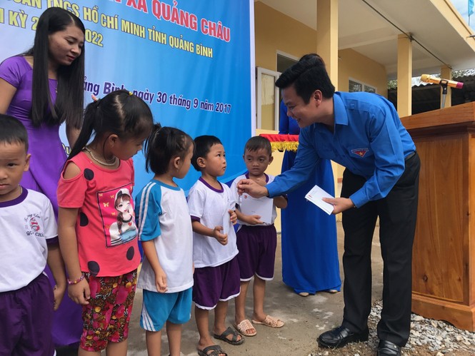 Khánh thành hệ thống phòng học do Vingroup tài trợ thông qua báo Tiền Phong - ảnh 3
