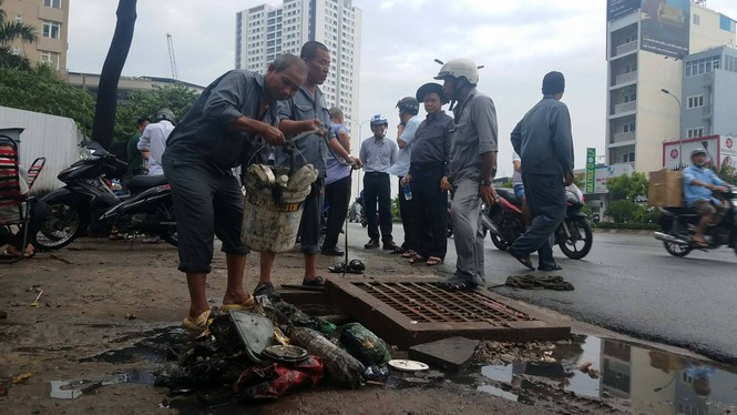 Mới nhất vụ siêu máy bơm 'bó tay' trước đường ngập ở Sài Gòn - ảnh 2