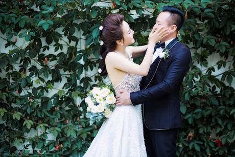 Vy Oanh khoe ảnh cưới ngọt ngào với chồng đại gia - ảnh 6