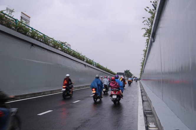 Hầm chui trăm tỉ phục vụ APEC đã thông xe - ảnh 5