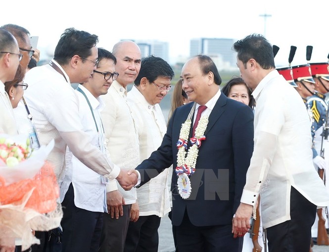Thủ tướng Nguyễn Xuân Phúc dự Hội nghị Cấp cao ASEAN tại Philippines - ảnh 5