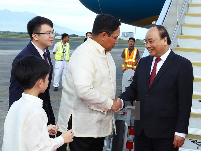 Thủ tướng Nguyễn Xuân Phúc dự Hội nghị Cấp cao ASEAN tại Philippines - ảnh 6