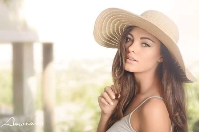 Tân Hoa hậu Hoàn vũ 2017 ngoài đời có đẹp như trên sân khấu? - ảnh 1