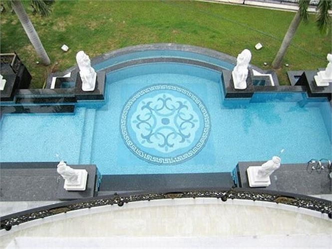 Biệt thự dát vàng của bố chồng Tăng Thanh Hà lên truyền hình Hàn Quốc - ảnh 3