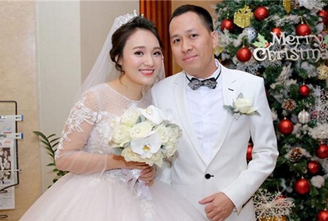 BẢN TIN showbiz: Phản ứng của vợ Bình Minh khi chồng lộ ảnh với Trương Quỳnh Anh - ảnh 2