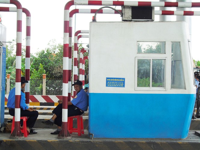 BOT Cai Lậy yên ắng sau ngày không thu phí - ảnh 3